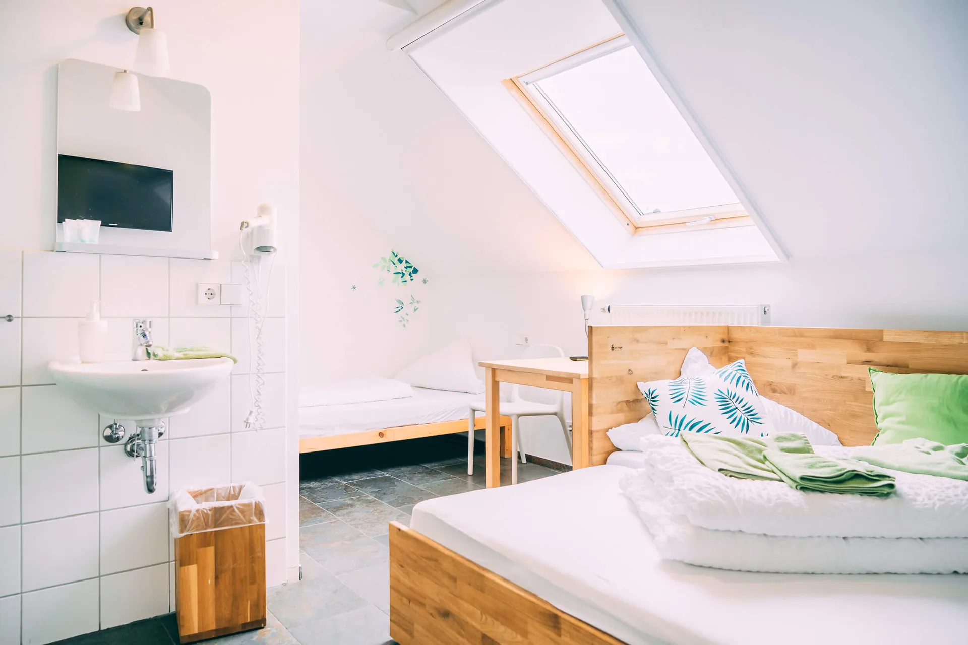 Pohled: Rekreační apartmán u Bodamského jezera: Budgetzimmer | Gut Hügle
